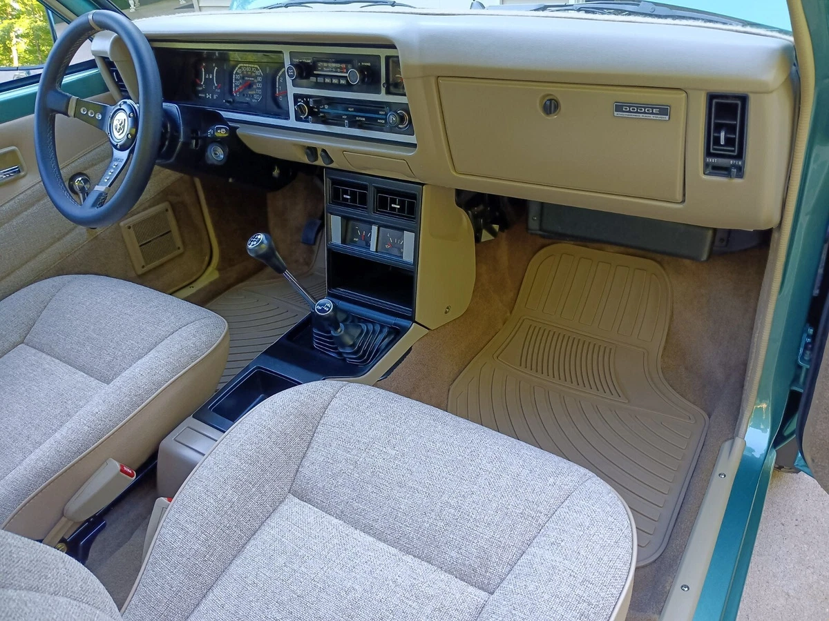 Click photo thumbnail to view