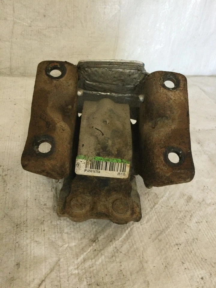 Chevrolet Silverado 3500 2011 montaje de motor de 6,6 L OEM 25814754 Foto 2 de 4