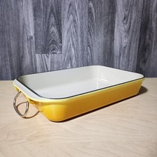 Le Creuset Vintage Cast Iron Yellow Oven Roasting Baking Dish Tray - 32 x 21 cm