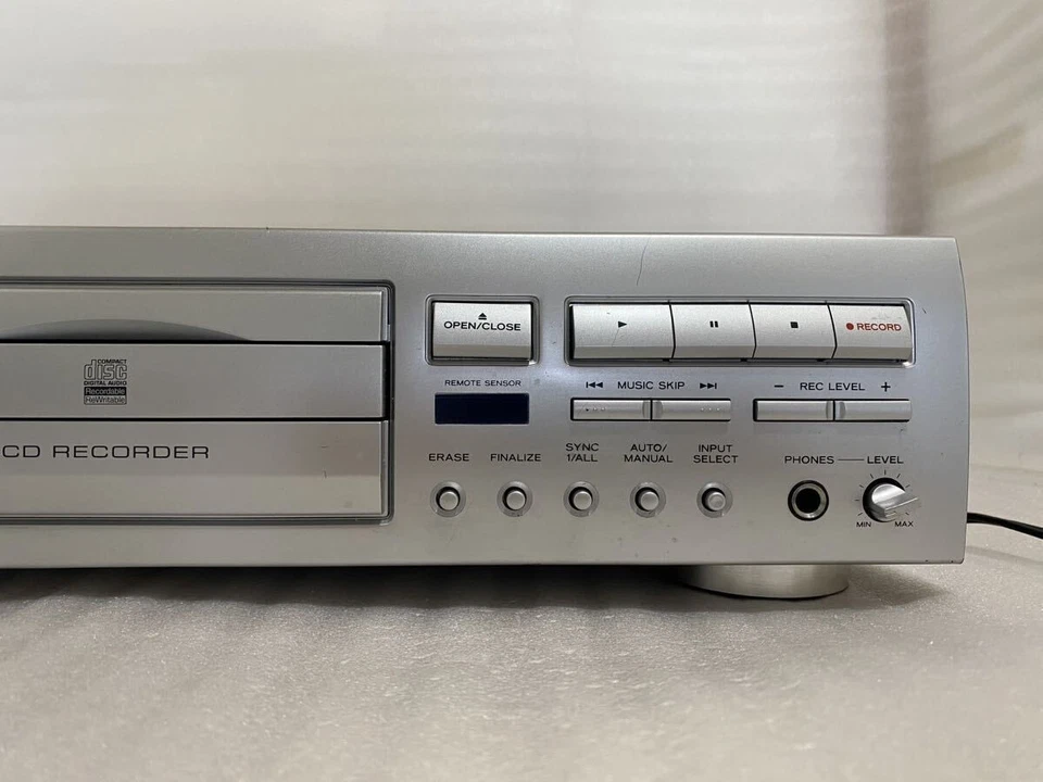 TEAC CD-RW890MKII CD Recorder Player Audio Recording & Playback - Image 3 of 4
