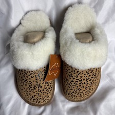 EMU Ridge Leopard Print Cozy Fleece Lined Shearling Slippers Size 6 NWT