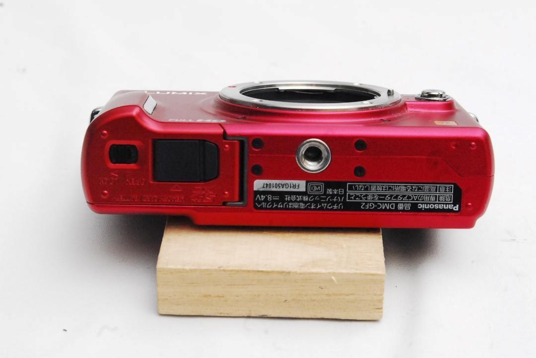 Panasonic　LUMIX GF2/14-42mm （良品） Panasonic_GF2KK_Lumix_DMC_GF2_