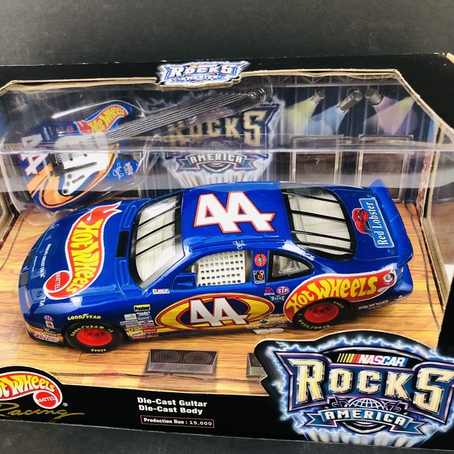 Hot Wheels Racing NASCAR Rocks America 