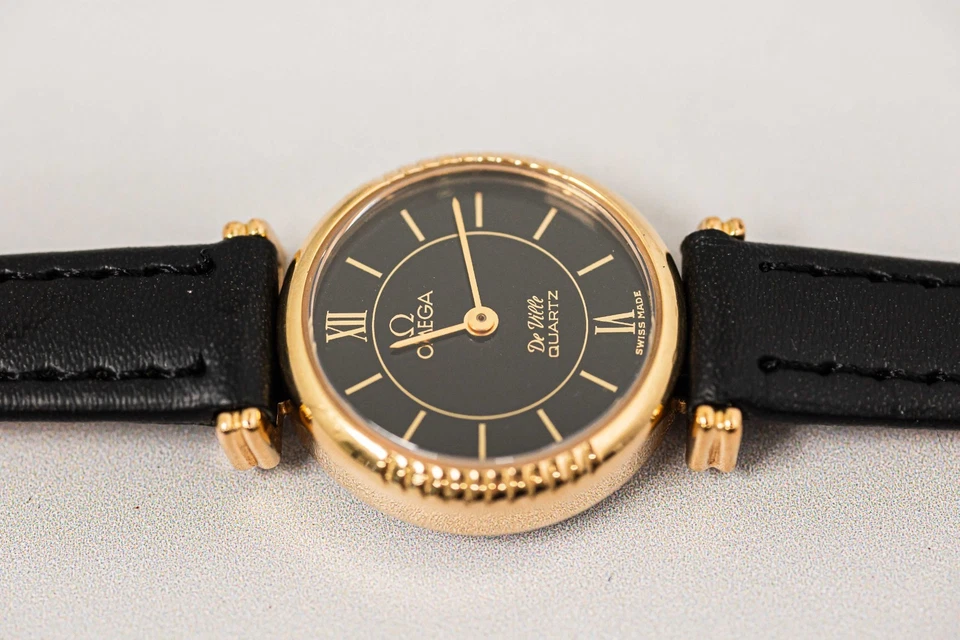 Sin Tarifas *CASI COMO NUEVO* Vintage 1980 OMEGA De Ville Cal.1353 Qz Push Roman Damas Foto 4 de 4