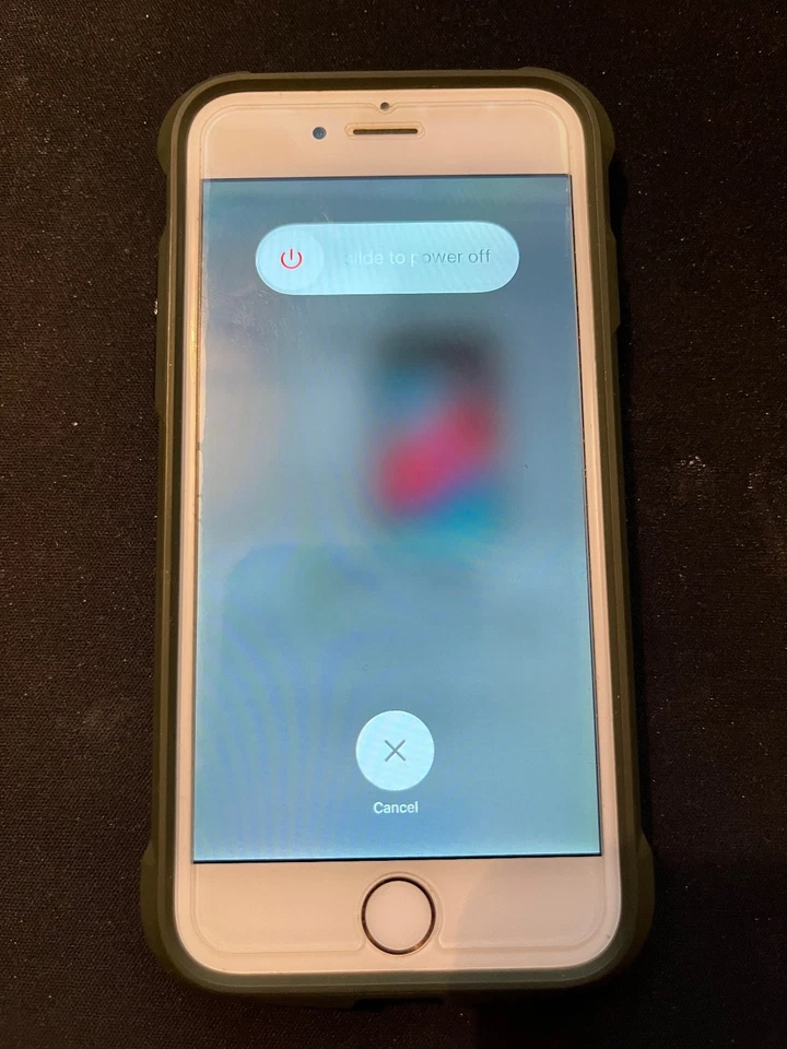 Apple iPhone 6 16GB, Silver, Unlocked - Image 2 of 4