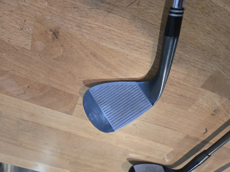 Rifle de precisión Cleveland RTX 4 negro satinado cuña 52* 10 7,0 extra rígido diestro Foto 4 de 4