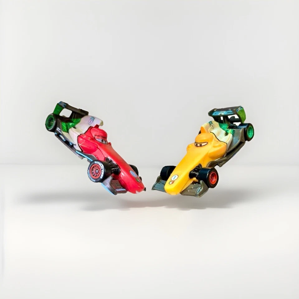 Auto CARS Francesco Bernoulli Color Changer 2in1 GRC DISNEY PIXAR Cambia Colore! - Immagine 4 di 4