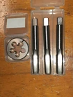 M2.5-M14 M16 M18 M20 M22 M24 M25 M30 HSS hand Tap set+split die button METRIC RH