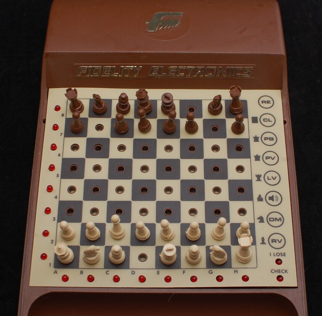 Chess Challenger SCC9 – World Electronic Chess