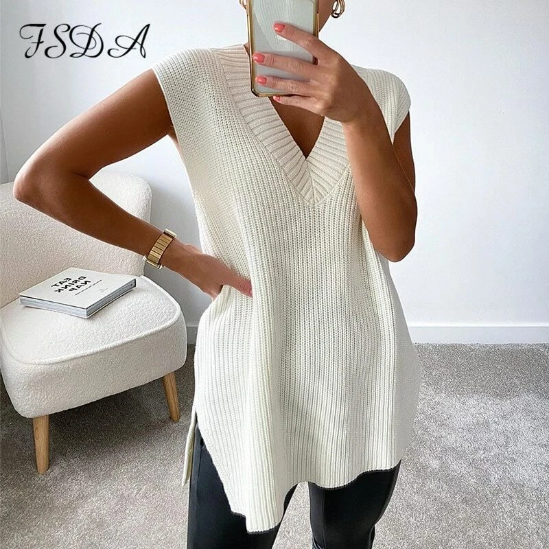 Sleeveless sweaters for Women