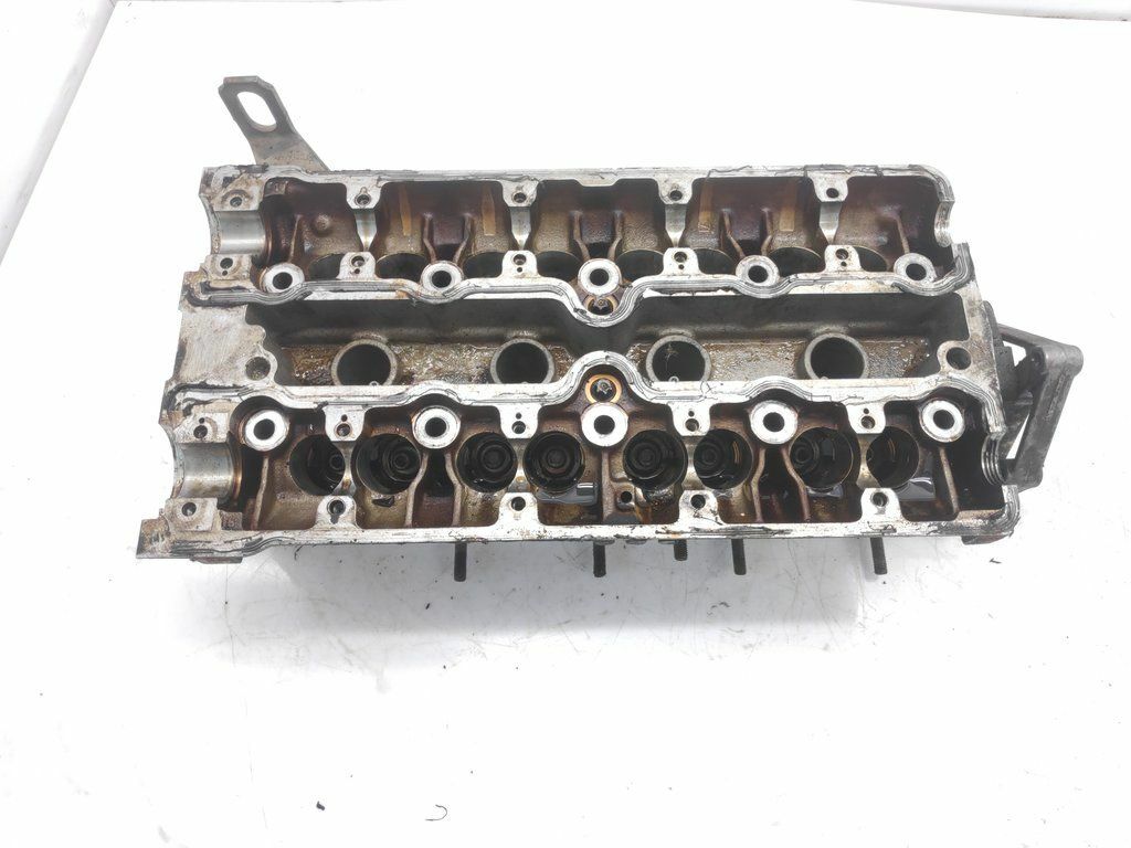 occhan. Opel Vectra B 1.6i 16V 74kw 1998 Petrol Engine cylinder head