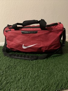 red nike duffel bag