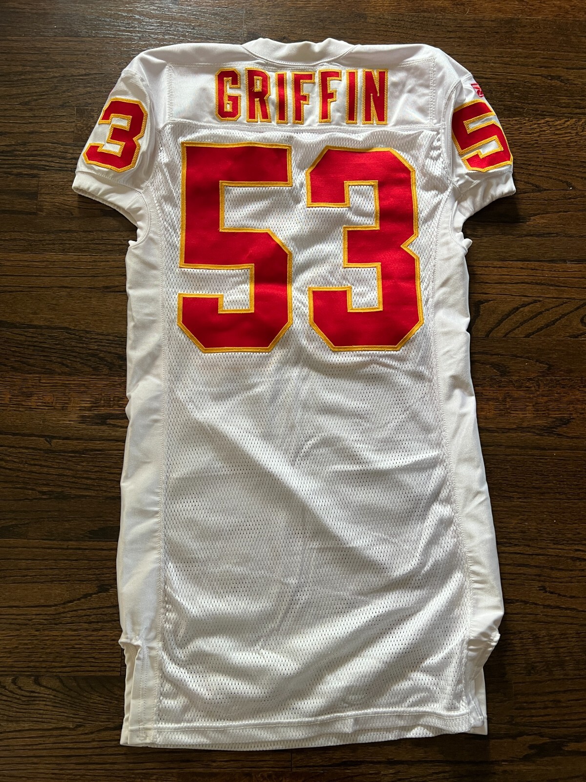 KANSAS CITY CHIEFS GAME USED ? ISSUED FOOTBALL JERSEY KRIS GRIFFIN IUP
