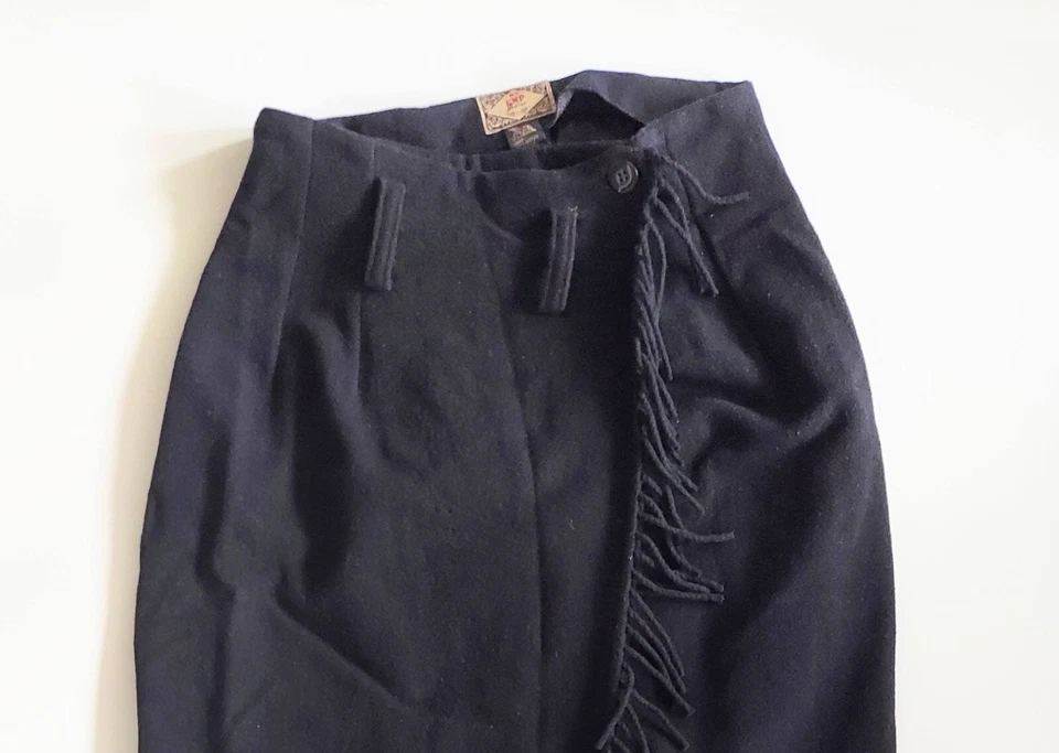 Falda manta de lana con flecos negros Express Nº 4 talla 9/10 vintage Foto 4 de 4