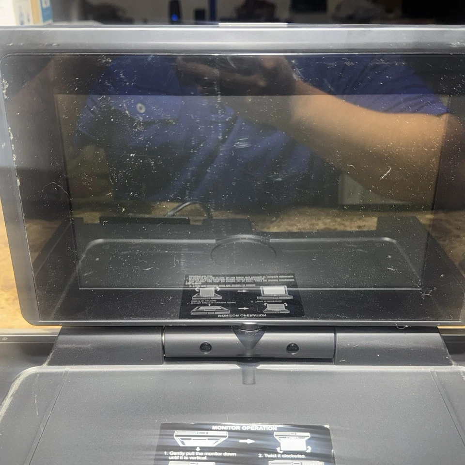 "TV/DVD/RADIO 9"" desplegable VE927 - Audiovox - solo unidad - PROBADO🔥" Foto 3 de 4