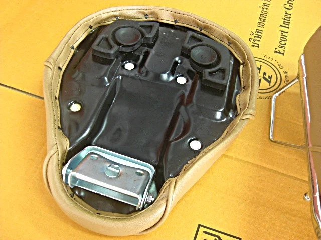 Fit HONDA C70 C90 SINGLE SEAT SET + SEAT LOCK+ RACK CARRIER "LIGHT BROWN" #BI# Foto 4 de 4