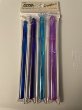 Red Heart Crystalites L-11 M-13 N-15 P-16 Crochet Hooks  #82409