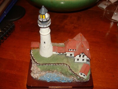 PORTLAND HEAD, ME~1998 Lighthouse Point Collection~Oneida Studios~VGC ~6x5.75 ~