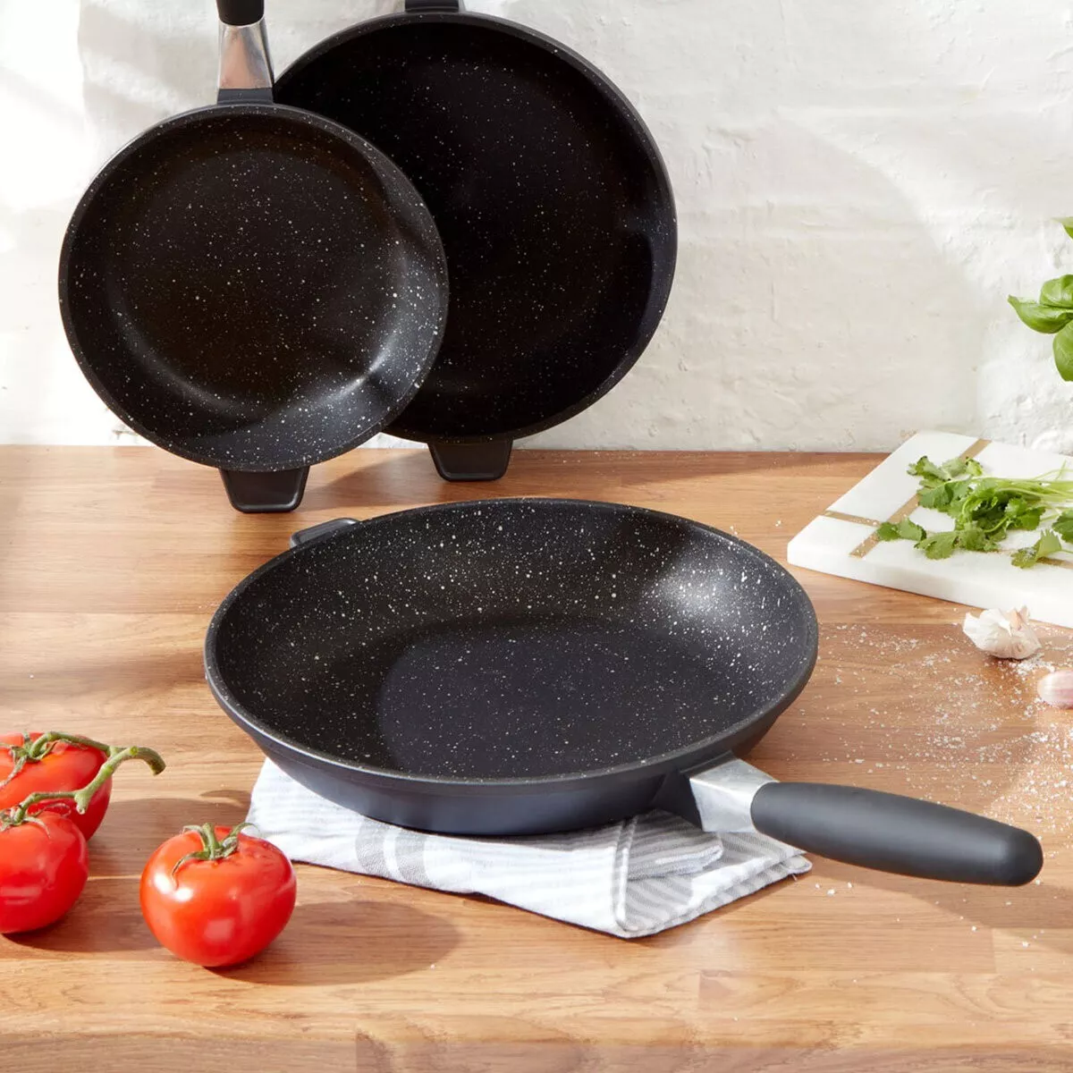 BergHOFF Eurocast Non-stick Frying Pans, 3 Pack – Signature Retail