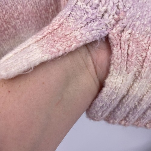 G.I.L.I soft hooded sweater size medium pink white NWT cotton blend pastel - Picture 4 of 8