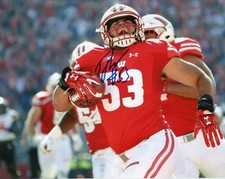 TJ EDWARDS WISCONSIN BADGERS SIGNED 8x10 PHOTO w/ COA
