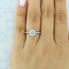 Simulated 3.05CT White Round Shiny sapphire Halo Style Engagement Women's Ring