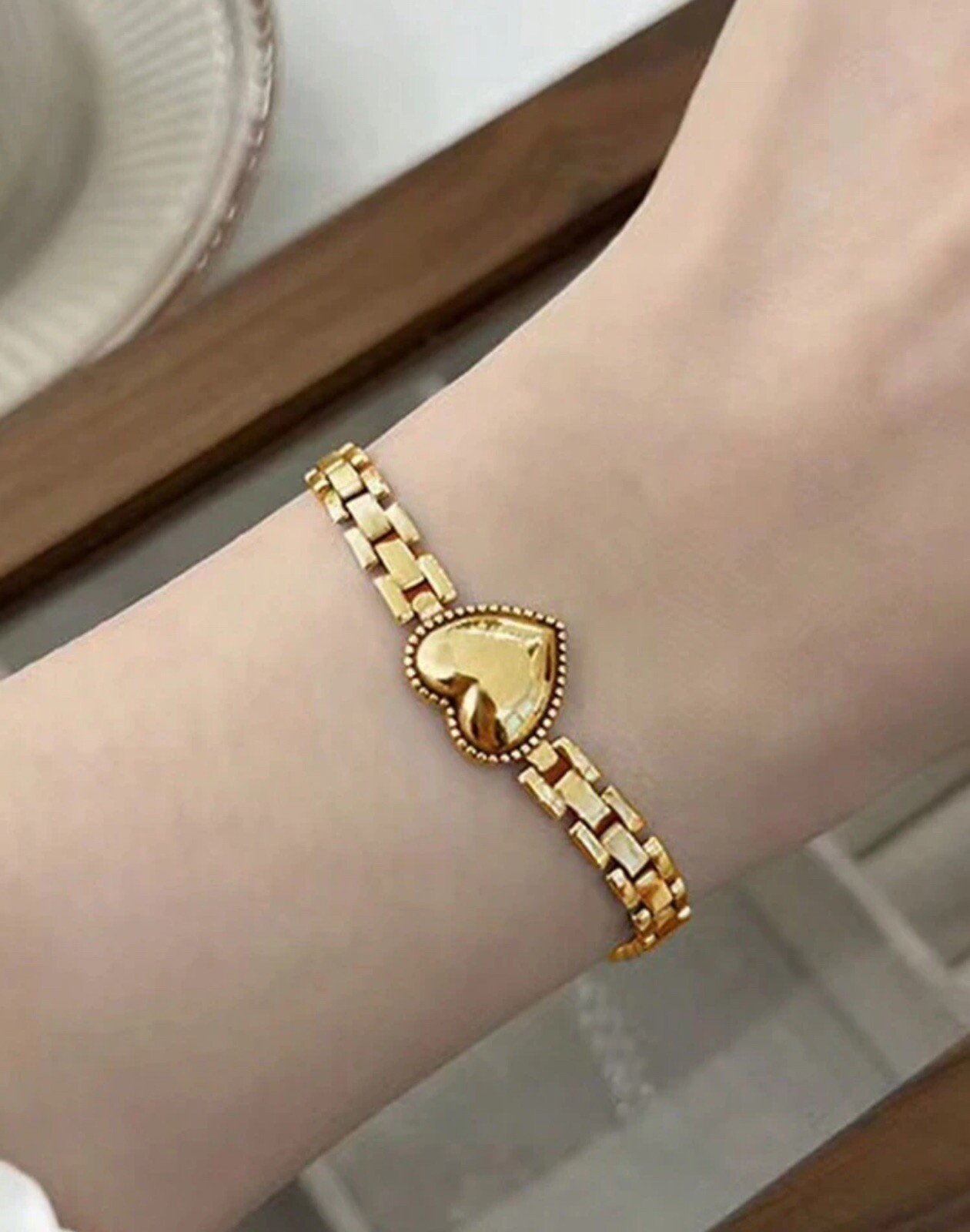 Bracelet cœur en acier inoxydable doré à l'or fin jaune pour femme