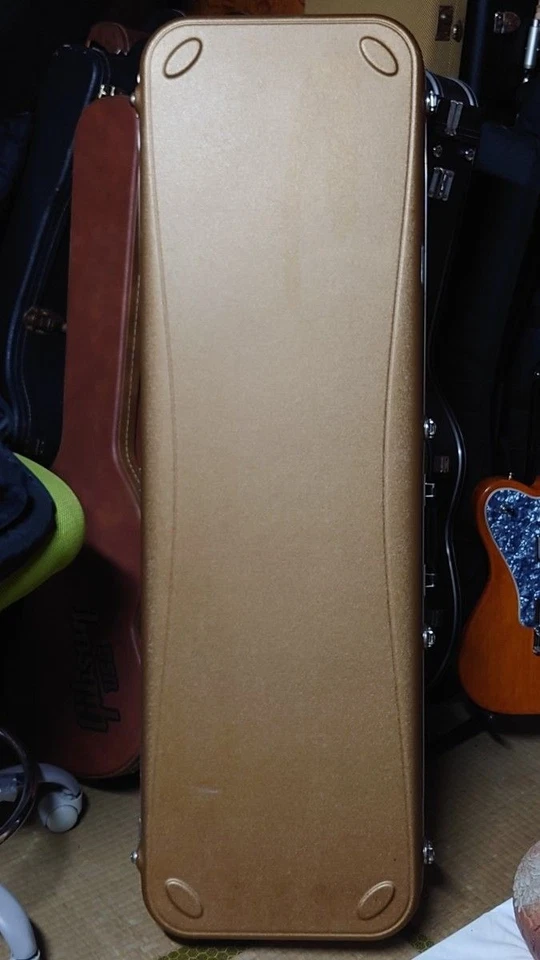 Estuche rígido para bajos Gibson Les Paul 100 aniversario dorado Foto 2 de 4
