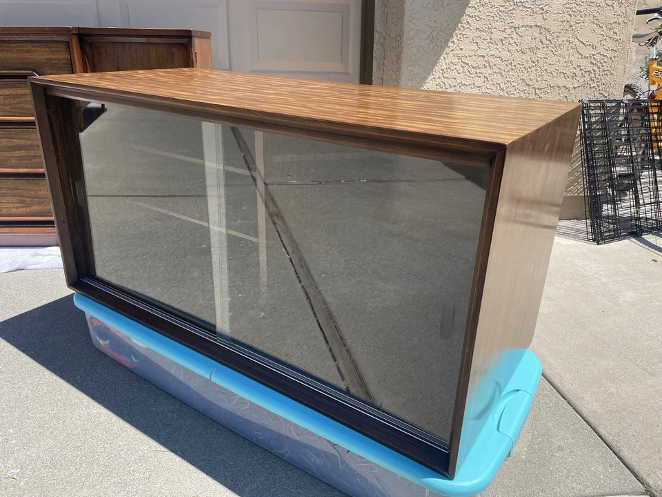 De colección Milo Baughman para Drexel Perspective MCM Mindoro Credenza Foto 2 de 4