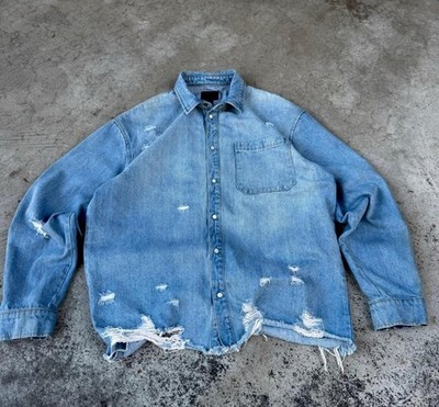 Forever 21 Men's Blue Distressed denim Collared Long Sleeve Button-Up Shirt Lrg