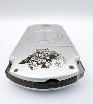 Sony PSP-2000 Crisis Core Final Fantasy FF Ⅶ 7 Console No keyring
