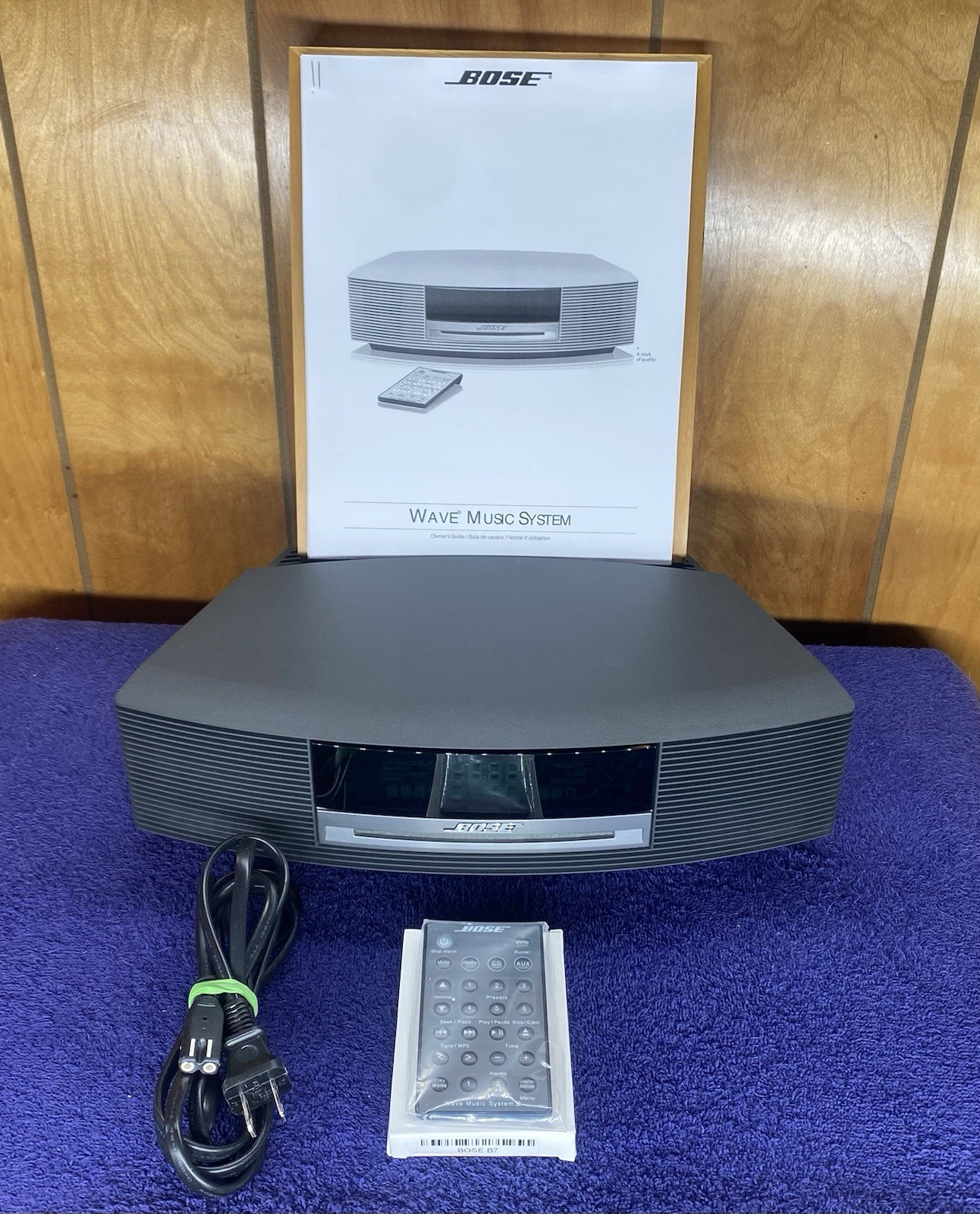 Bose Wave Music System REFURBISHED AM/FM CD Player/NEAR MINT COND/ NEW REMOTE