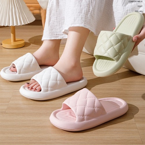 Women's Rhombus Non-Slip Home Slippers – Stylish Lightweight Summer House Shoes - Picture 2 of 12