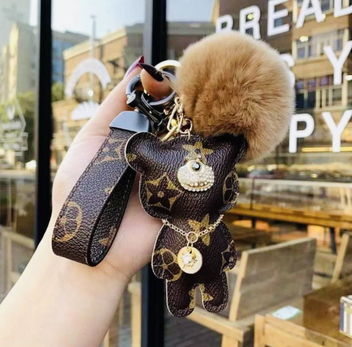 Keychains Luxury Ladies Keychain High Quality Leather Bear Tassel