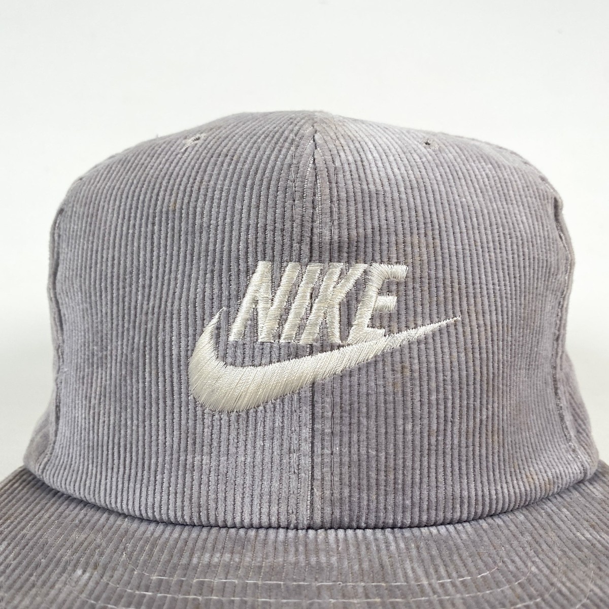 帽子 NIKE Original Vintage 80's Corduroy cap Vintage 80s NIKE Corduroy Snapback Hat Cap Red Swoosh Check