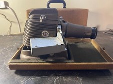 Vintage GoldE Slide Projector No 300-p-1042 w/ Case and Slide Advance WORKING