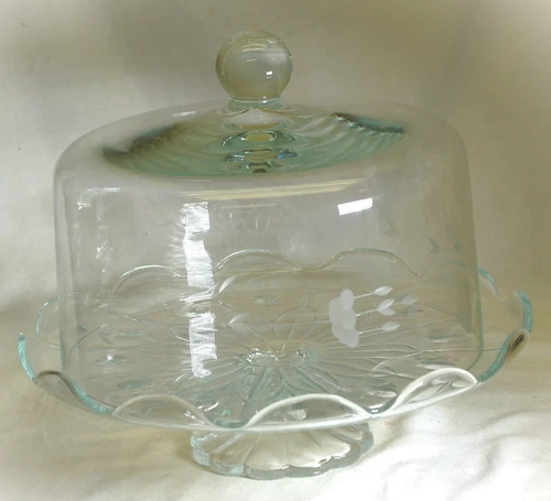Princess House Heritage Pedestal Cake Stand and Etched Floral Dome Lid
