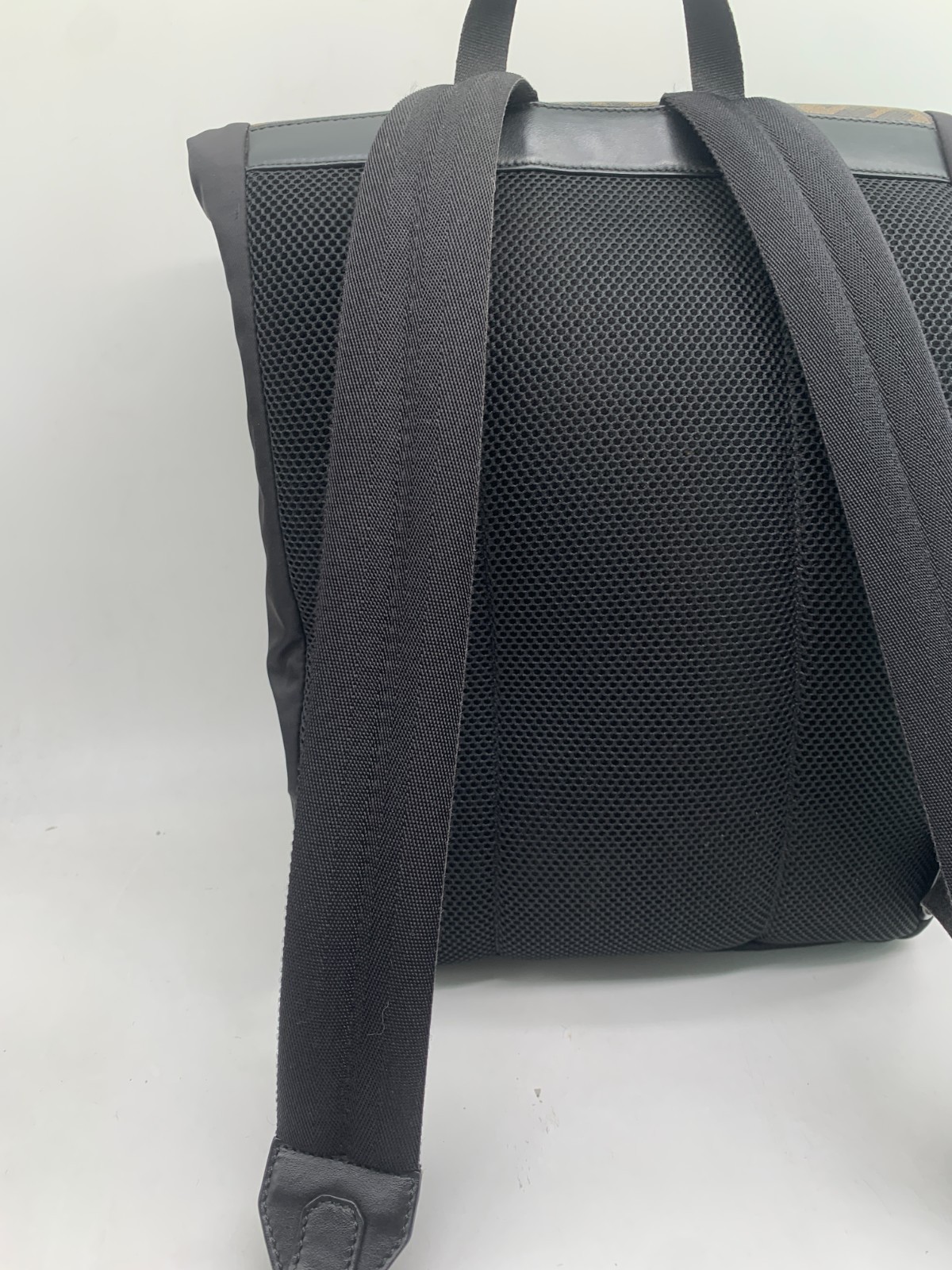 Authentic Fendi FF Monogram Spliced Backpack/EE04420532/0532 — image 21