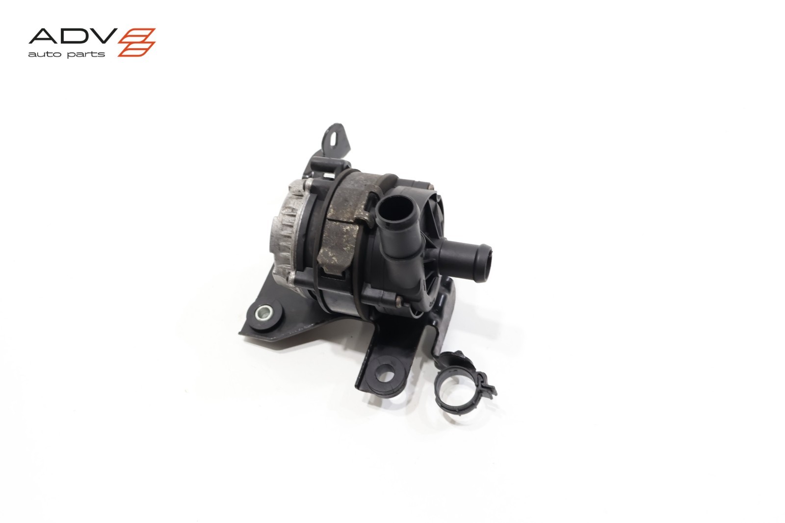 Maserati Levante 2017-2020 Auxiliary water pump P/N 14929