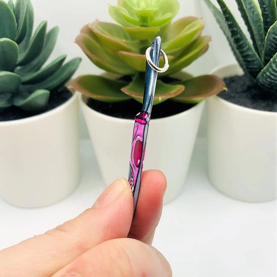 Cuchillo negro y rosa con cara de calavera dijes de Halloween, 55x8 mm - Vendedor de EE. UU. Foto 4 de 4