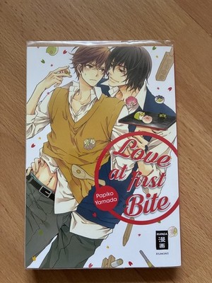 Love At First Bite von Papiko Yamada BL Manga