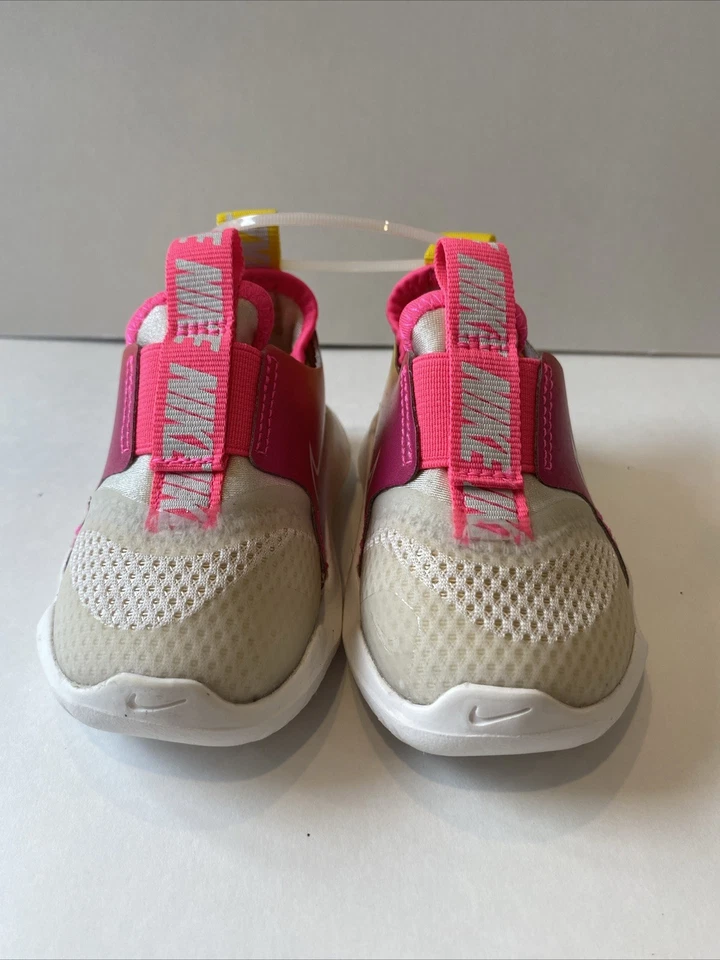 Bebés Niñas Nike Rosa Y Amarillo Flexrunner Tenis Zapatos Talla 3C Nuevo Sin Caja Foto 2 de 4