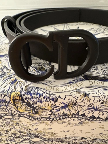Authentique ceinture cuir selle Christian Dior taille 85