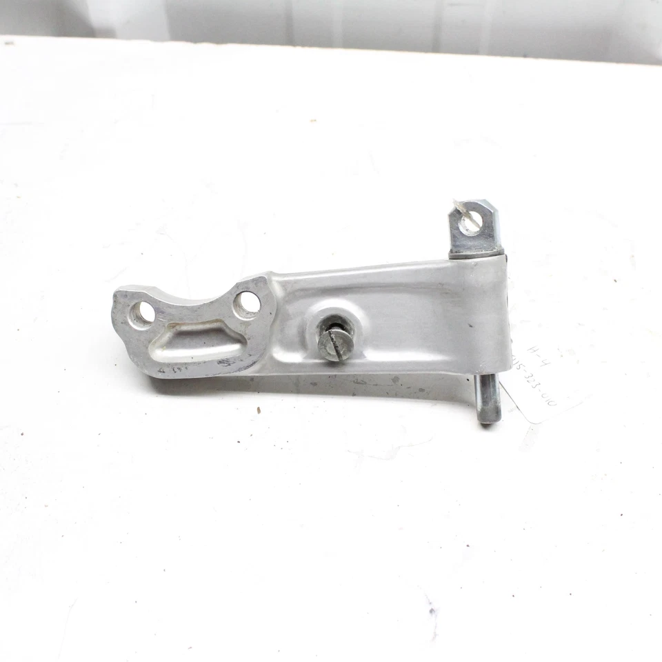 Honda CB360T 1976 OEM PINZA DE FRENO DELANTERA SOPORTE MONTAJE 45115-323-010 Foto 4 de 4