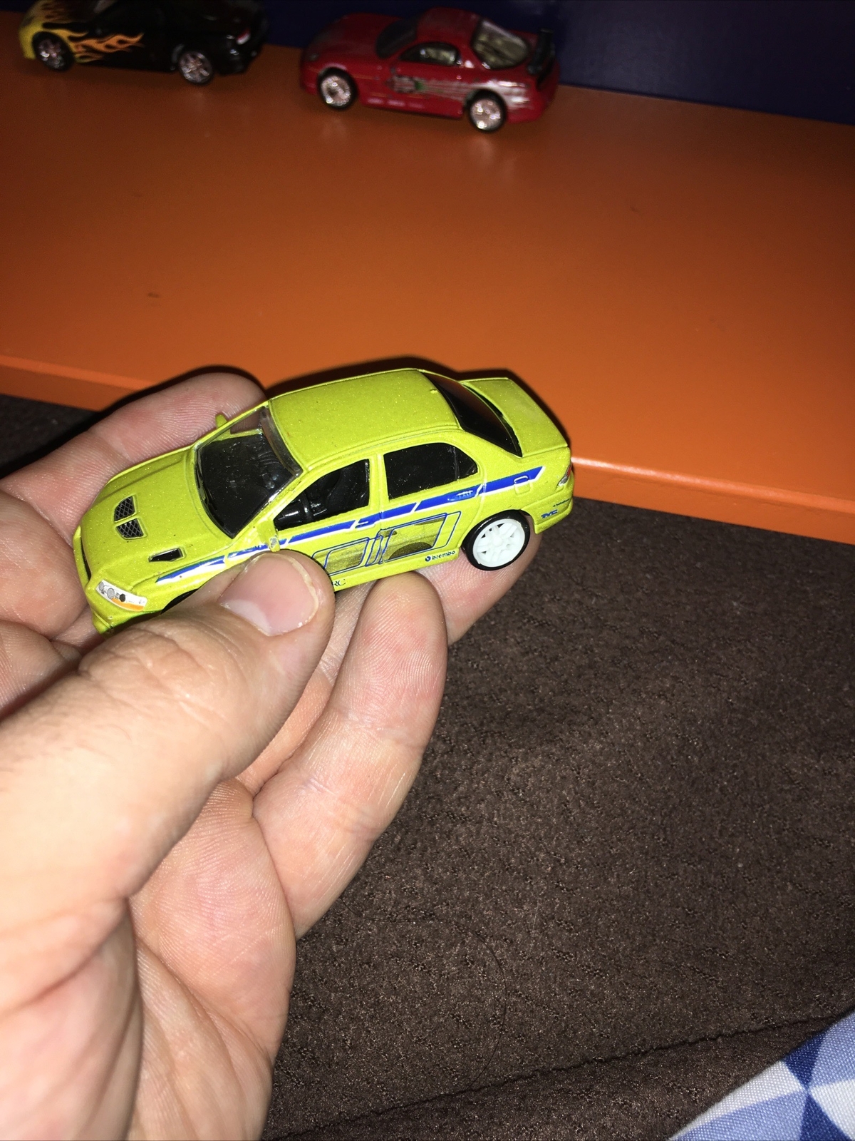 Picture 2 of 9