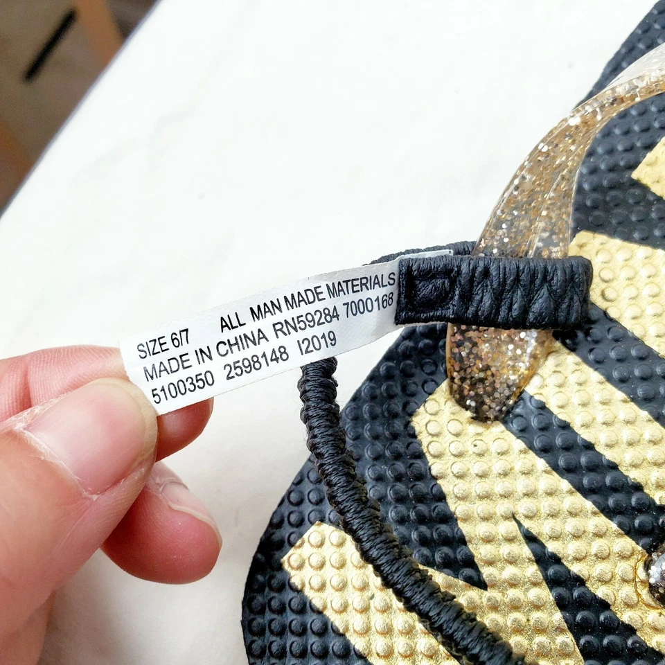 Sandalias Chanclas The Children’s Place Bebé Niña Negro Dorado Brillo Mini Reina Foto 4 de 4