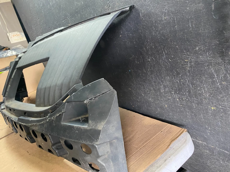 Panel de soporte de parrilla Lincoln MKT 2013 a 2016 N5458 OEM DG Foto 2 de 4