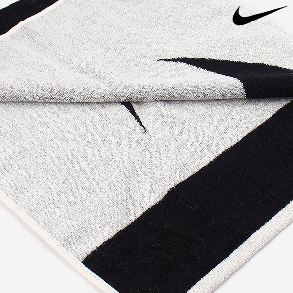 Nike Jacquard Towel Unisex Sports Training Tennis Gym Towel Black