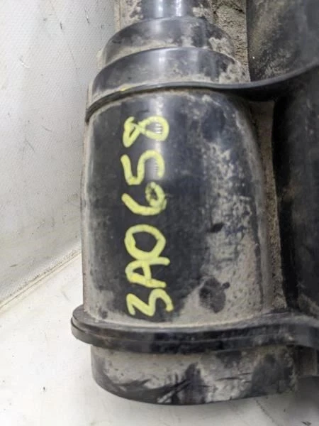 Evaporador de vapor de combustible Hyundai Sonata 2015-2019 bote de emisiones 31420-C2500 OEM Foto 3 de 4