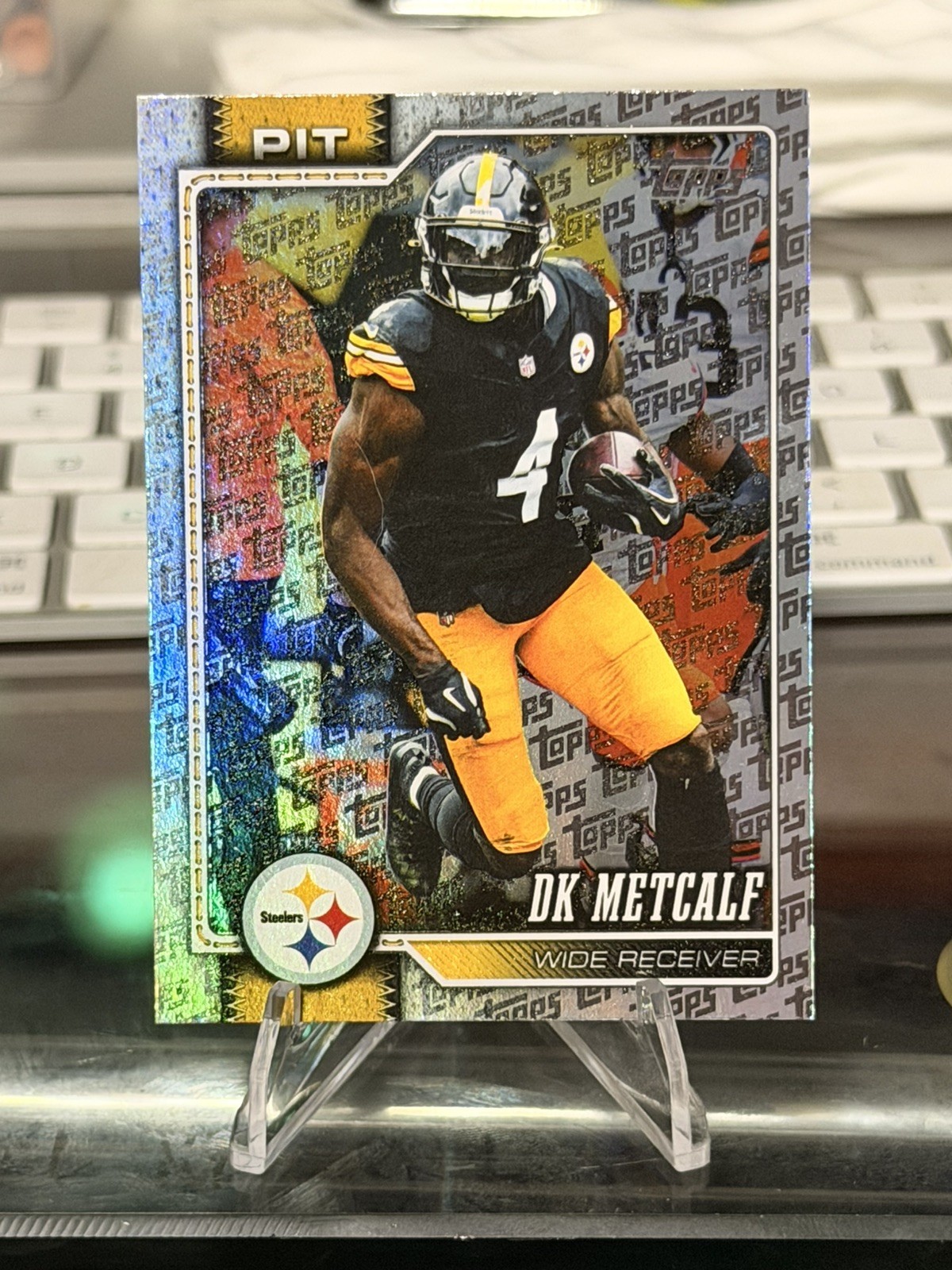 2026 Topps Flagship DK Metcalf Topps Logo EXCLUSIVE #175 Pittsburgh Steelers